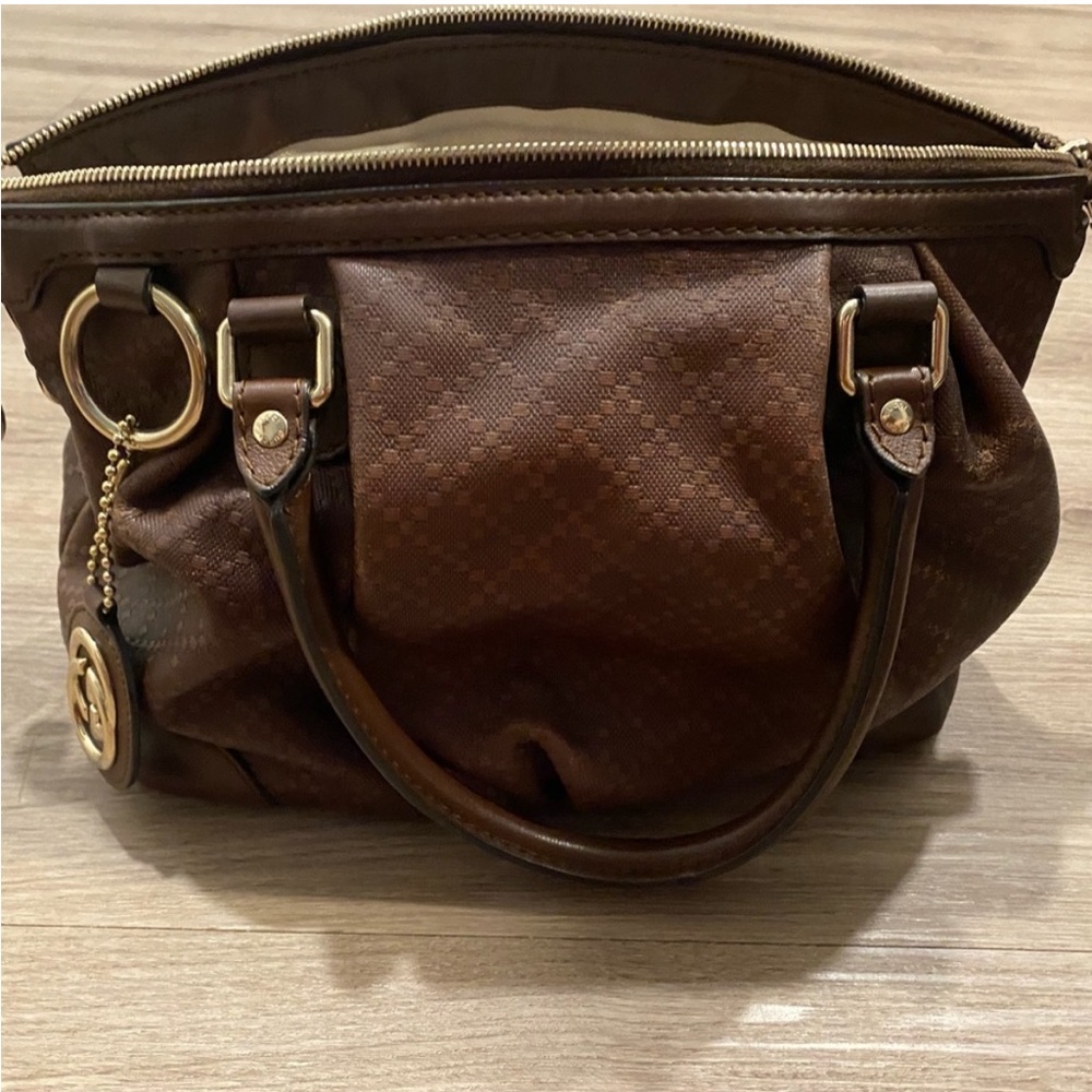 Gucci Diamante Leather Sukey Top Handle Medium Satchel